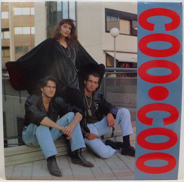 COO COO / Walkin&#039; On Music
