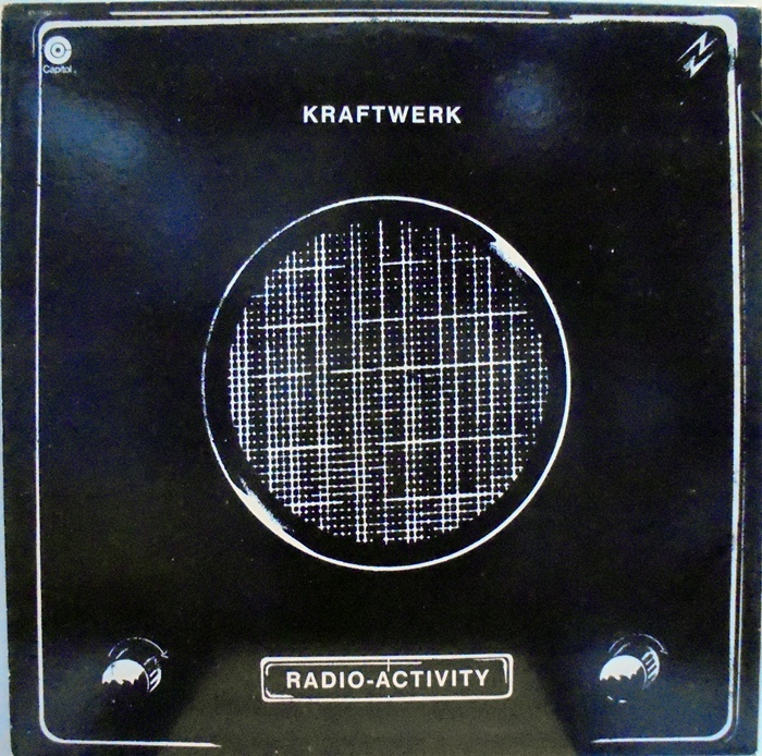 KRAFTWERK / RADIO-ACTIVITY