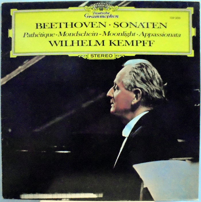 Beethoven : Sonaten &quot;Pathetique&quot;, &quot;Mondschein-Sonate&quot;, &quot;Appassionata&quot; / Wilhelm Kempff