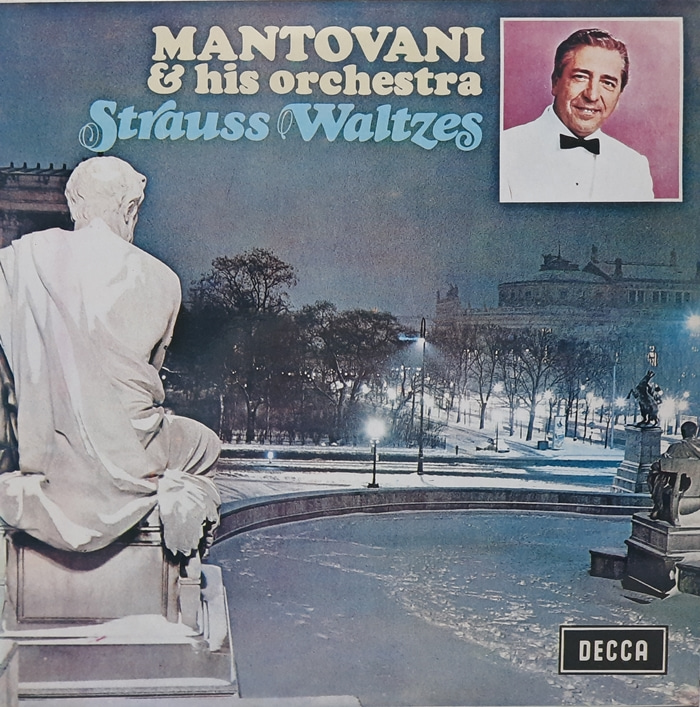 Mantovani &amp; His Orchestra / Strauss Waltzes
