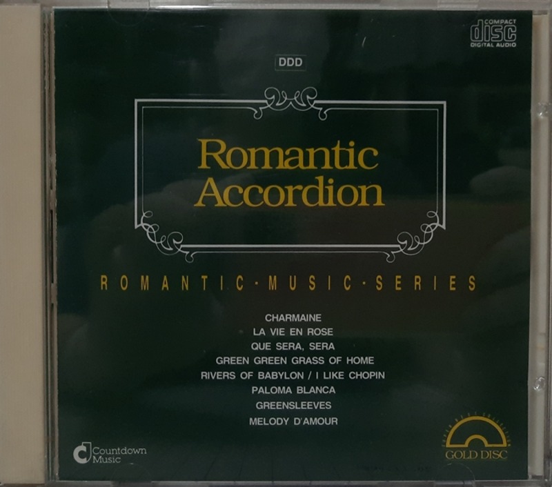 Romantic Accordion / CHARMAINE LA VIE EN ROSE