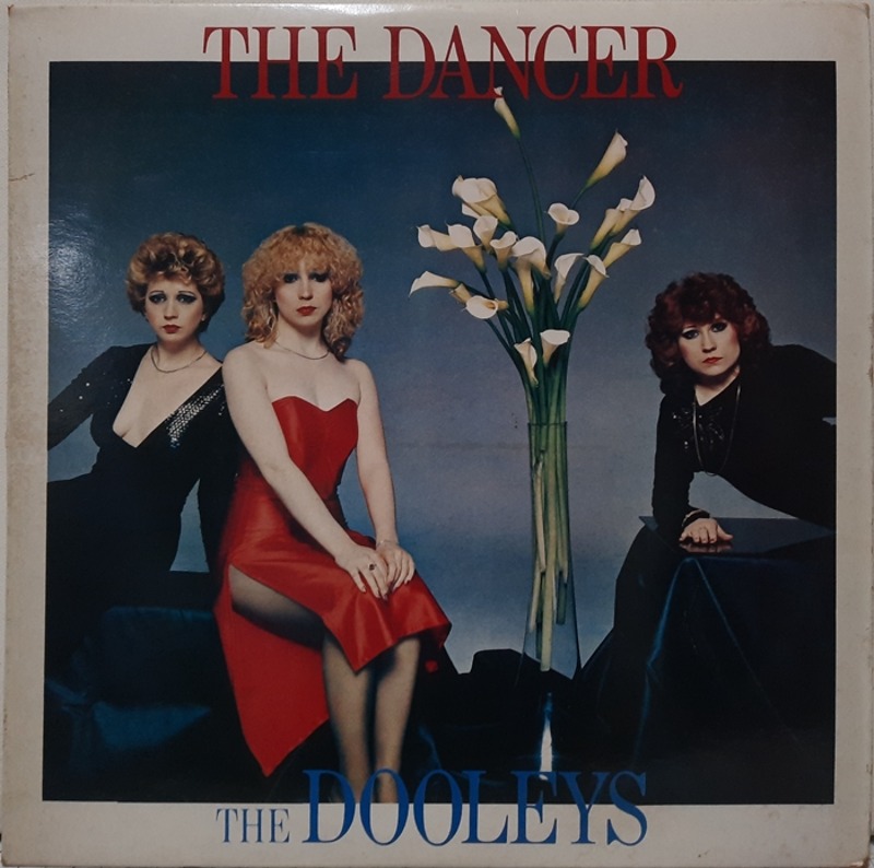 DOOLEYS / THE DANCER